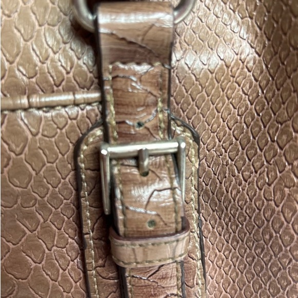 Vintage LIZ CLAIBORNE Brown Faux Croc PVC Satchel Baguette Purse Handbag - Picture 4 of 7